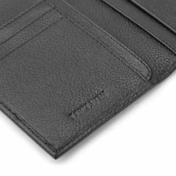 Lucleon Black Leather RFID-Blocking Card Holder Wallet -MEN WALLETS store 20 391e19f2f19716640126de7186c0de9af scaled
