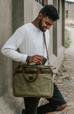 Lucleon Montreal | Tan RFID Leather Card Holder -MEN WALLETS store billed 1 473