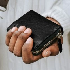 Lucleon Montreal | Black RFID Leather Card Holder 10 Lucleon Montreal | Black RFID Leather Card Holder -MEN WALLETS store black montreal rfid leather cardholder