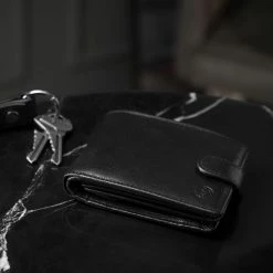 Lucleon California | Black Ergonomic Leather Wallet -MEN WALLETS store rst megashoot wall 1 10545 1 scaled