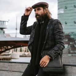 Lucleon Black Ergonomic Leather Wallet 9 Lucleon Black Ergonomic Leather Wallet -MEN WALLETS store square 1 119